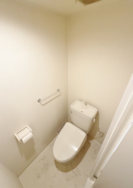 洗面設備　独立洗面台・室内洗濯機置場