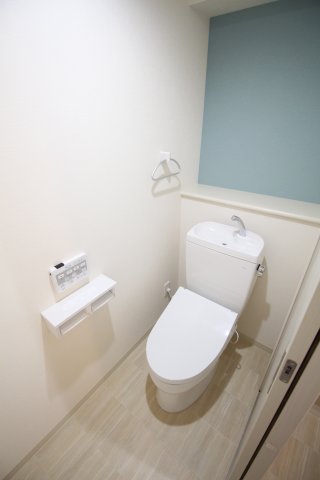 トイレ　パル駒込303　北区中里2
