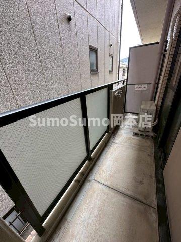 バルコニー　広々としたバルコニーです