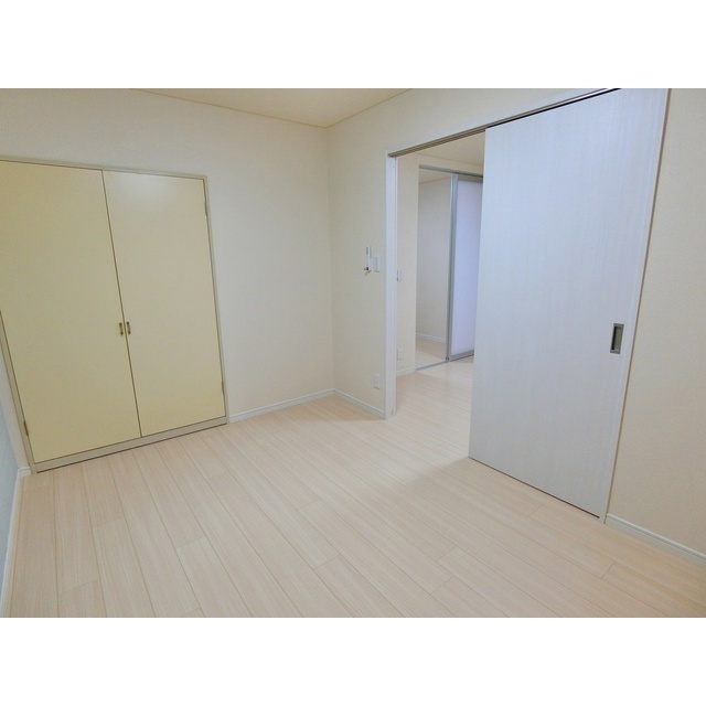 その他部屋・スペース　リノベーション前の写真です