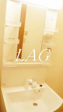 洗面設備　洗面台です。