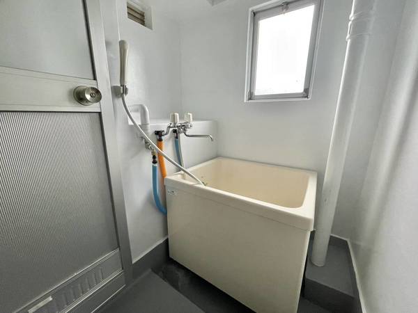 バス・シャワールーム　ビレッジハウスの同一物件・同一タイプの間取りの写真です