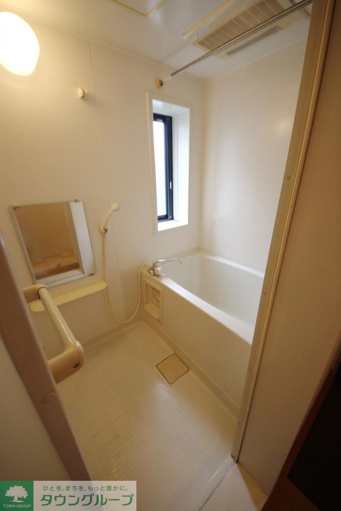 バス・シャワールーム　バス