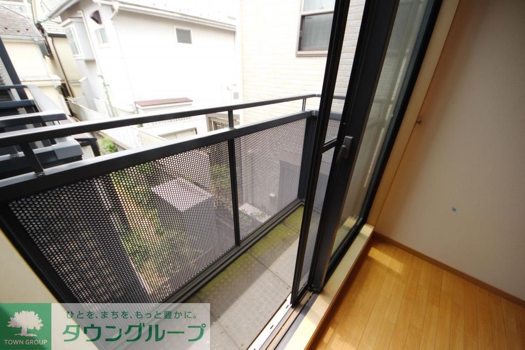 バルコニー　バルコニー