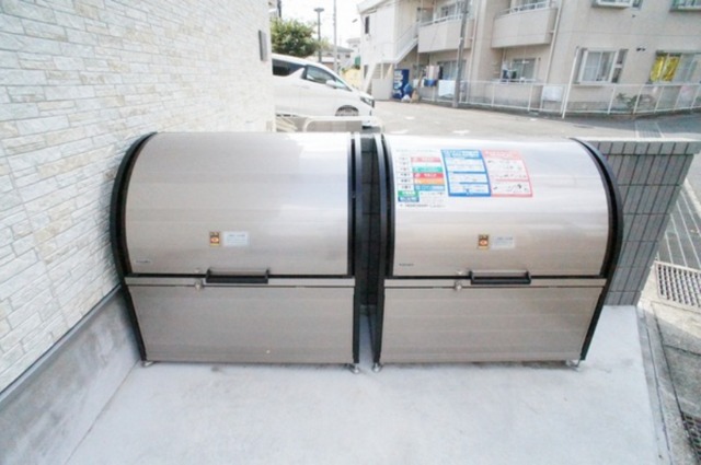 その他共有部分　☆敷地内ごみ置き場☆