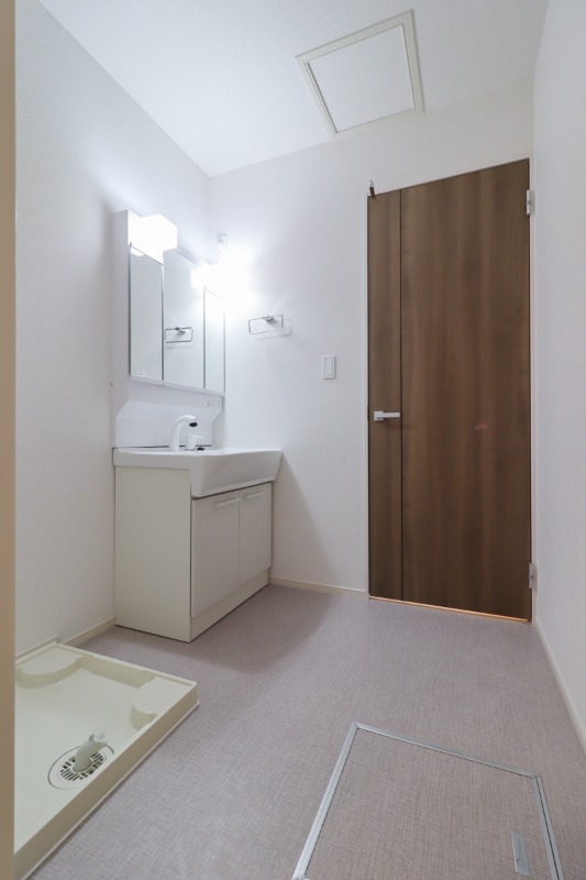 洗面設備　図面と現状に相違がある場合には現状を優先