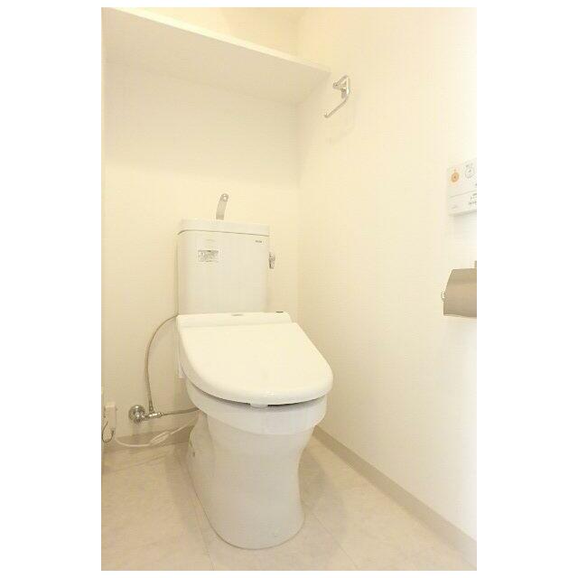 トイレ　ゆったりとした空間のトイレです