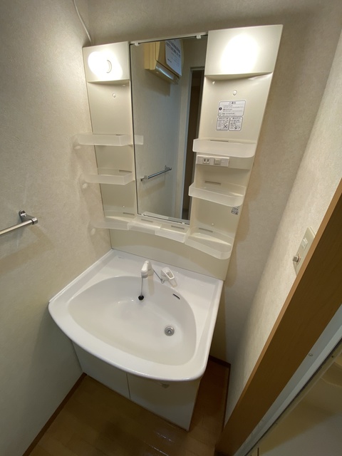 洗面設備　忙しい朝に嬉しい設備。
