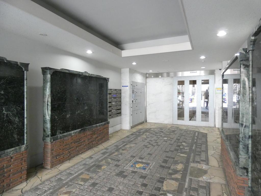 ロビー　ロビー