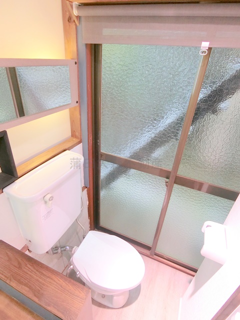 トイレ　トイレ