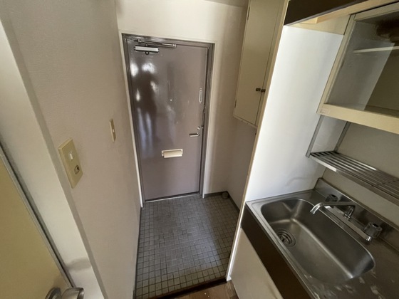 玄関　※別部屋の写真です