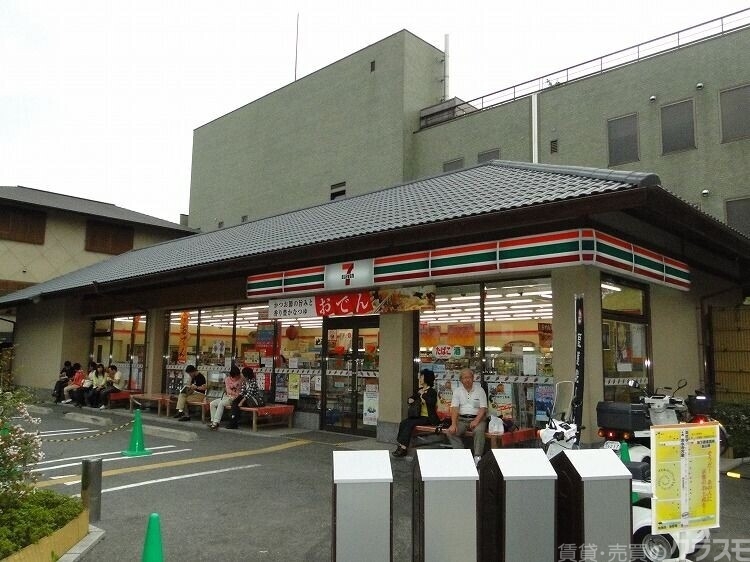 コンビニ　セブンイレブン京都平安神宮前店（コンビニ）まで467m