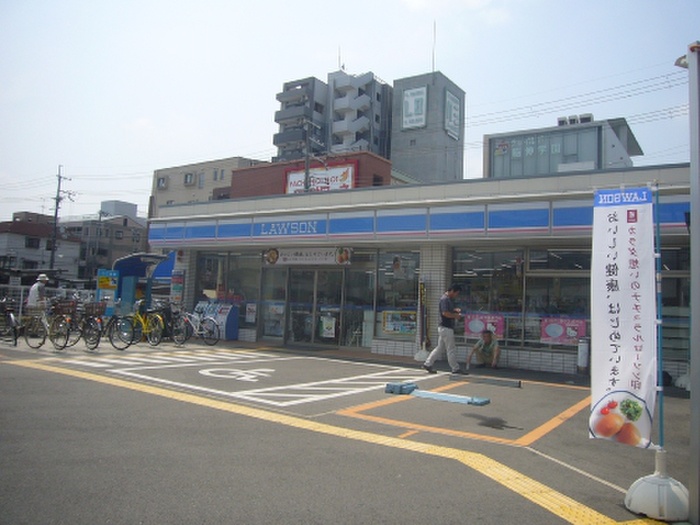 コンビニ　ローソン（コンビニ）まで70m