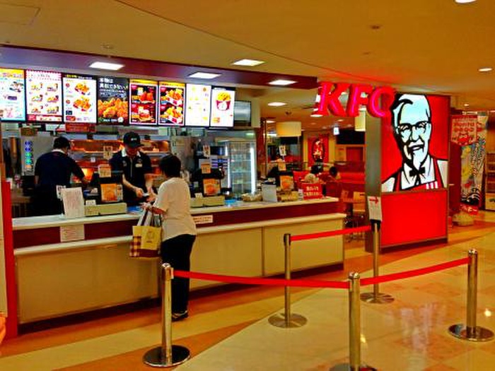 飲食店　ケンタッキー（飲食店）まで180m