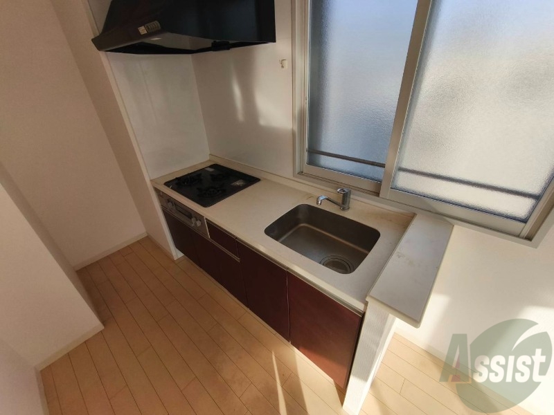 キッチン　キッチンはスペースも広々していて使いやすそうですよ！