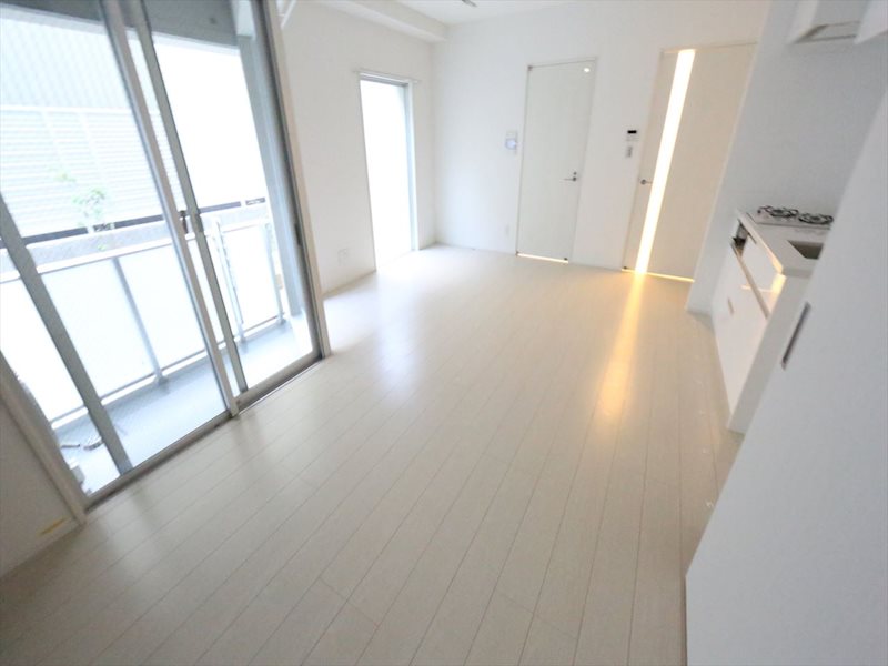 バルコニー　洋室10.1帖　クローゼット（収納充実してます）