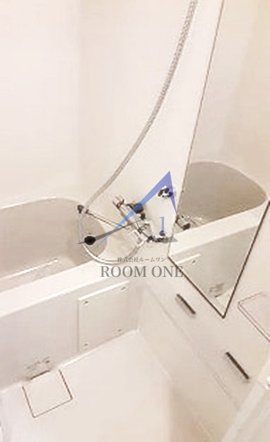 バス・シャワールーム　お風呂です。