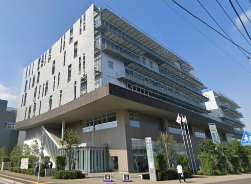 役所　横浜市港南区役所（役所）まで797m