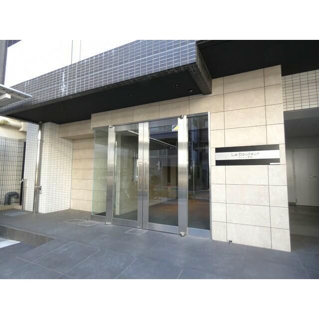 エントランス　毎日通るエントランスはこのようになっています