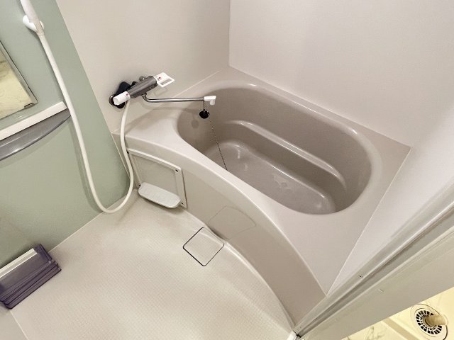 バス・シャワールーム　ゆったり過ごせるお風呂です