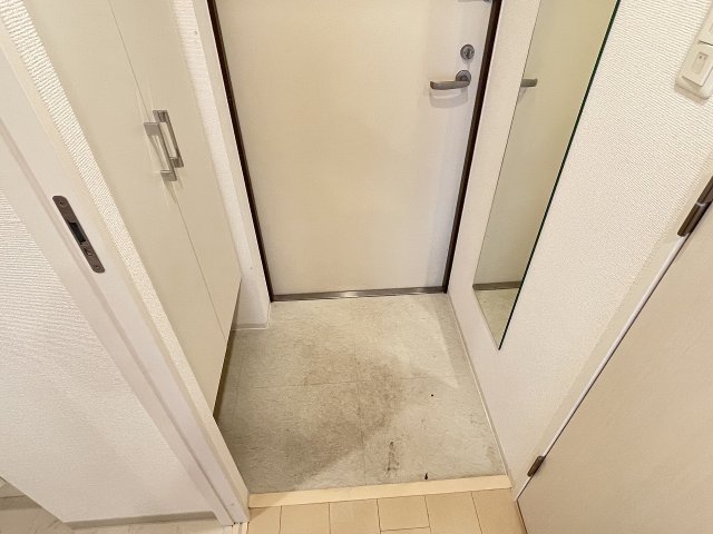玄関　明るい玄関です