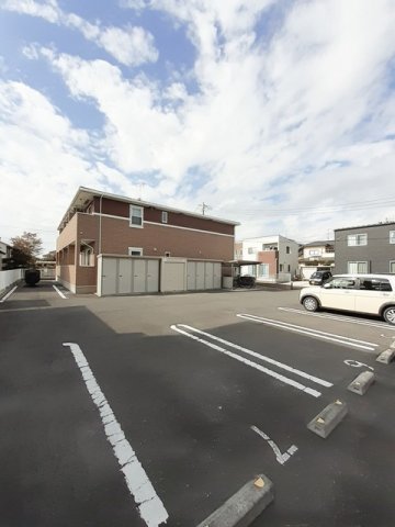 駐車場　駐車場完備です