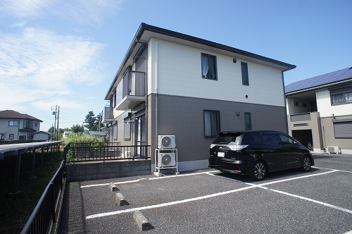 駐車場　駐車2台無料♪※縦列駐車となります