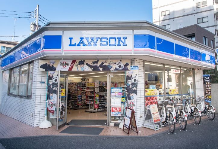 コンビニ　ローソン滝野川6丁目店（コンビニ）まで196m