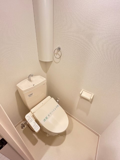 トイレ　別号室参考写真