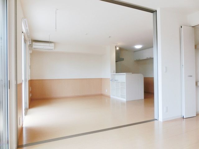 その他部屋・スペース　つなげて使えるひろびろリビング