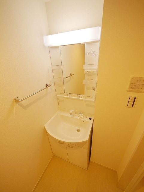 洗面設備　★お部屋探しは、タウンハウジング多摩センター店へ★