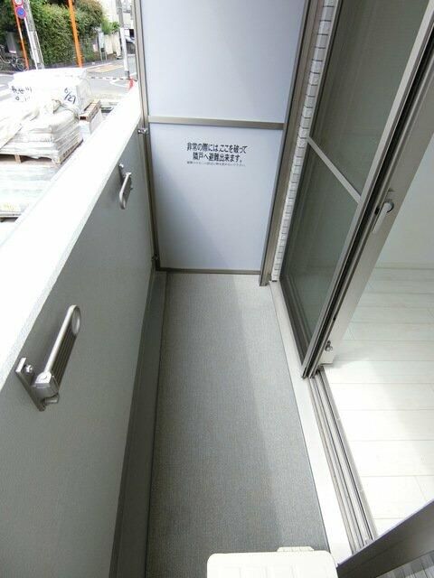 バルコニー