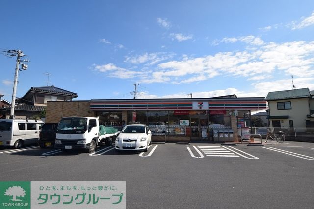 コンビニ　セブンイレブン上尾柏座4丁目店（コンビニ）まで596m