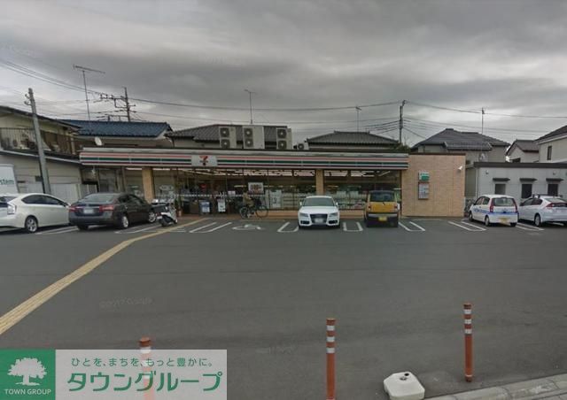 コンビニ　セブンイレブン上尾柏座4丁目店（コンビニ）まで596m