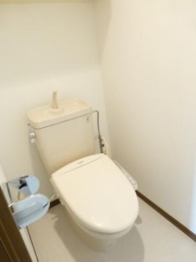 トイレ　＊別部屋参考写真