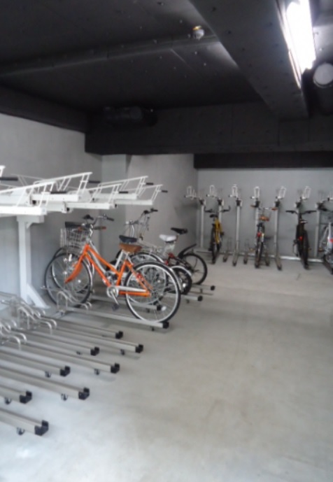 駐車場　駐輪場