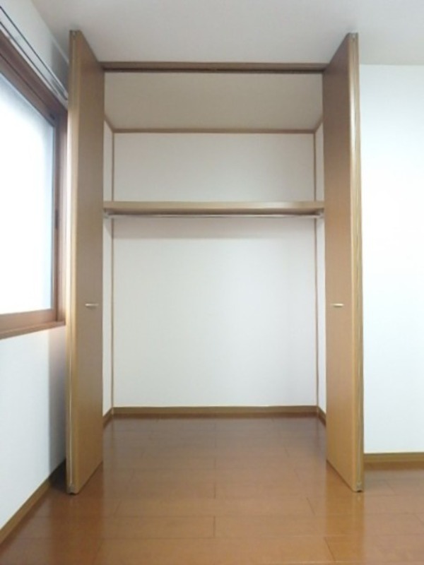収納　図面と現状に相違がある場合には現状を優先