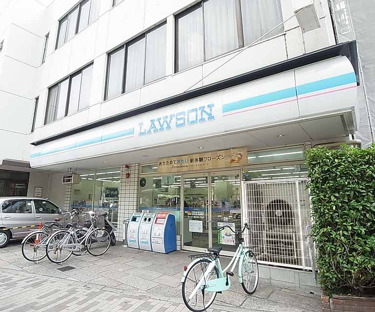 コンビニ　ローソン堀川寺ノ内店（コンビニ）まで218m