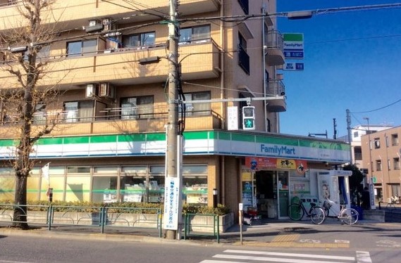 コンビニ　ファミリーマート 狛江東和泉店（コンビニ）まで253m