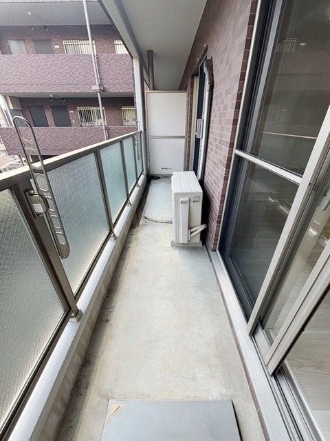 バルコニー　別部屋同仕様タイプ
