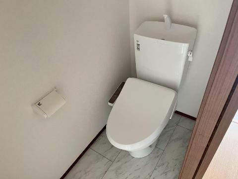 トイレ　※同物件101号室