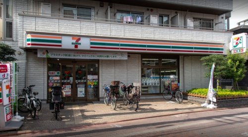 コンビニ　セブンイレブン 大田区大森中2丁目店（コンビニ）まで124m