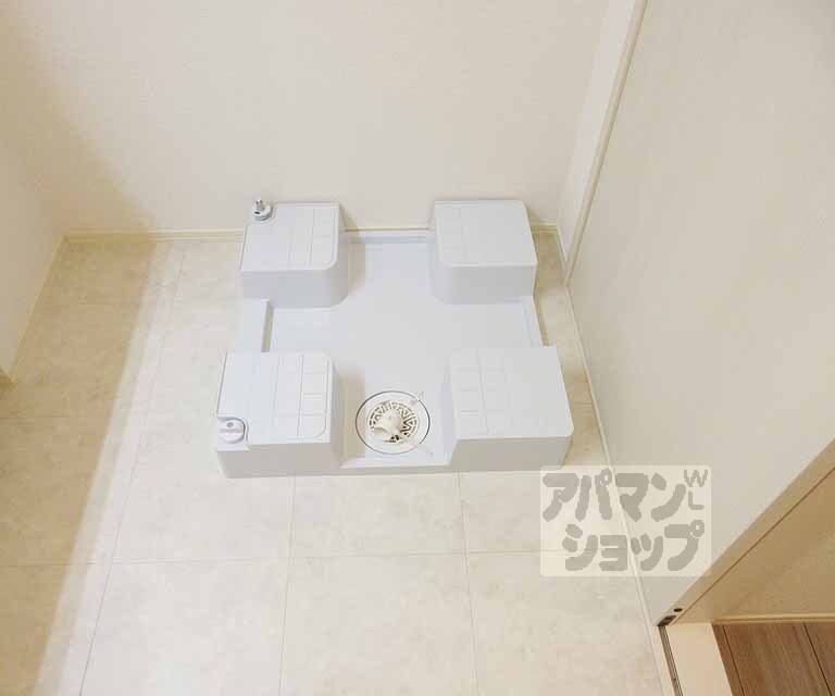 その他設備　室内洗濯機。