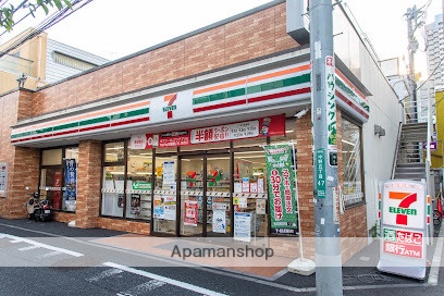 コンビニ　セブン－イレブン中野５丁目店（コンビニ）まで375m