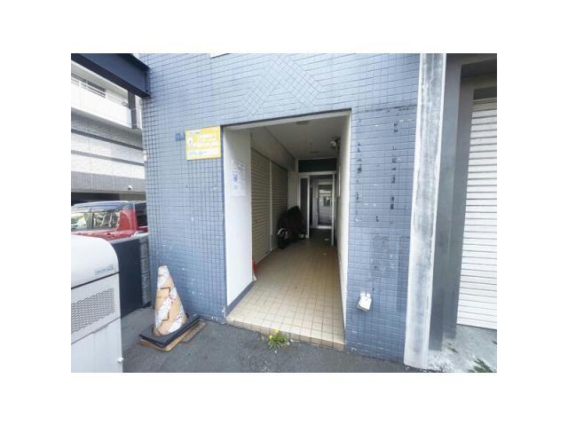エントランス　エントランス部分