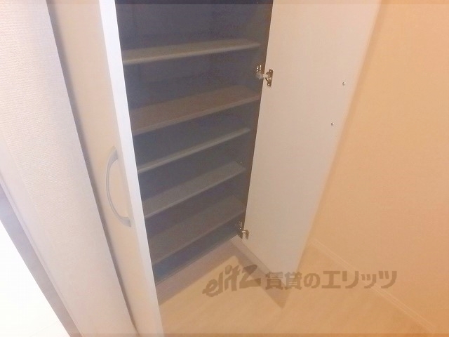 収納　下駄箱