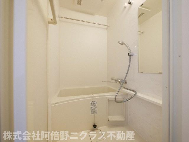 バス・シャワールーム　内装は別のお部屋、参考写真です。