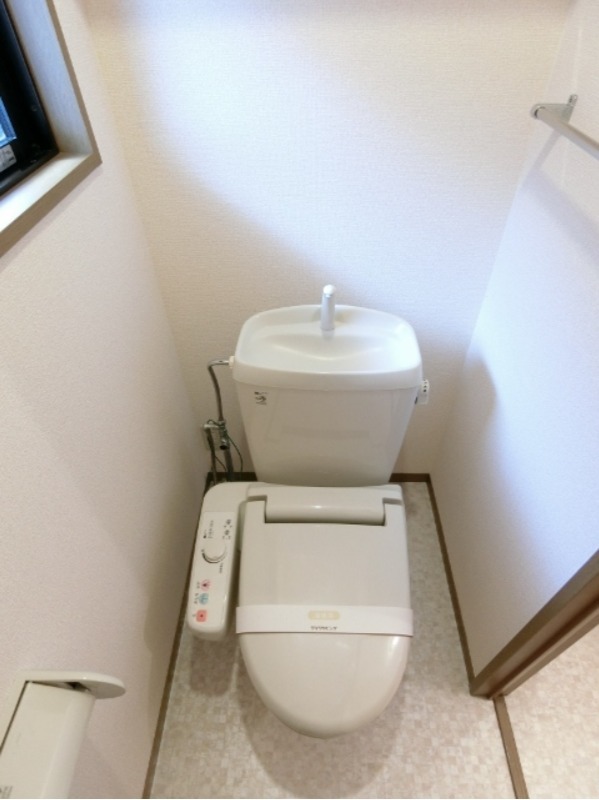トイレ　図面と現状に相違がある場合には現状を優先