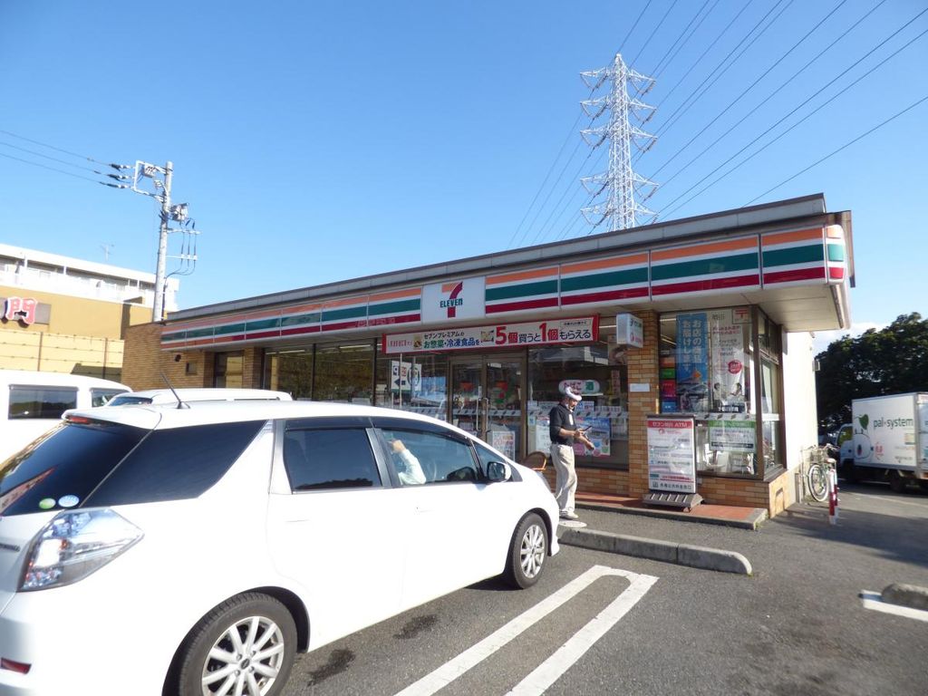 コンビニ　セブンイレブン千葉高品町店（コンビニ）まで710m