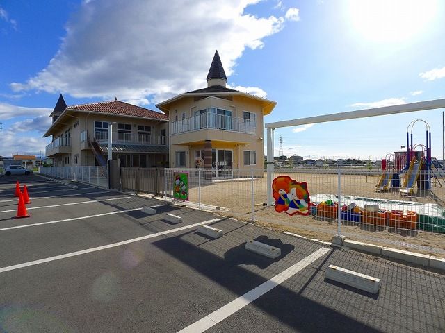 幼稚園・保育園　つくし保育園（幼稚園・保育園）まで950m
